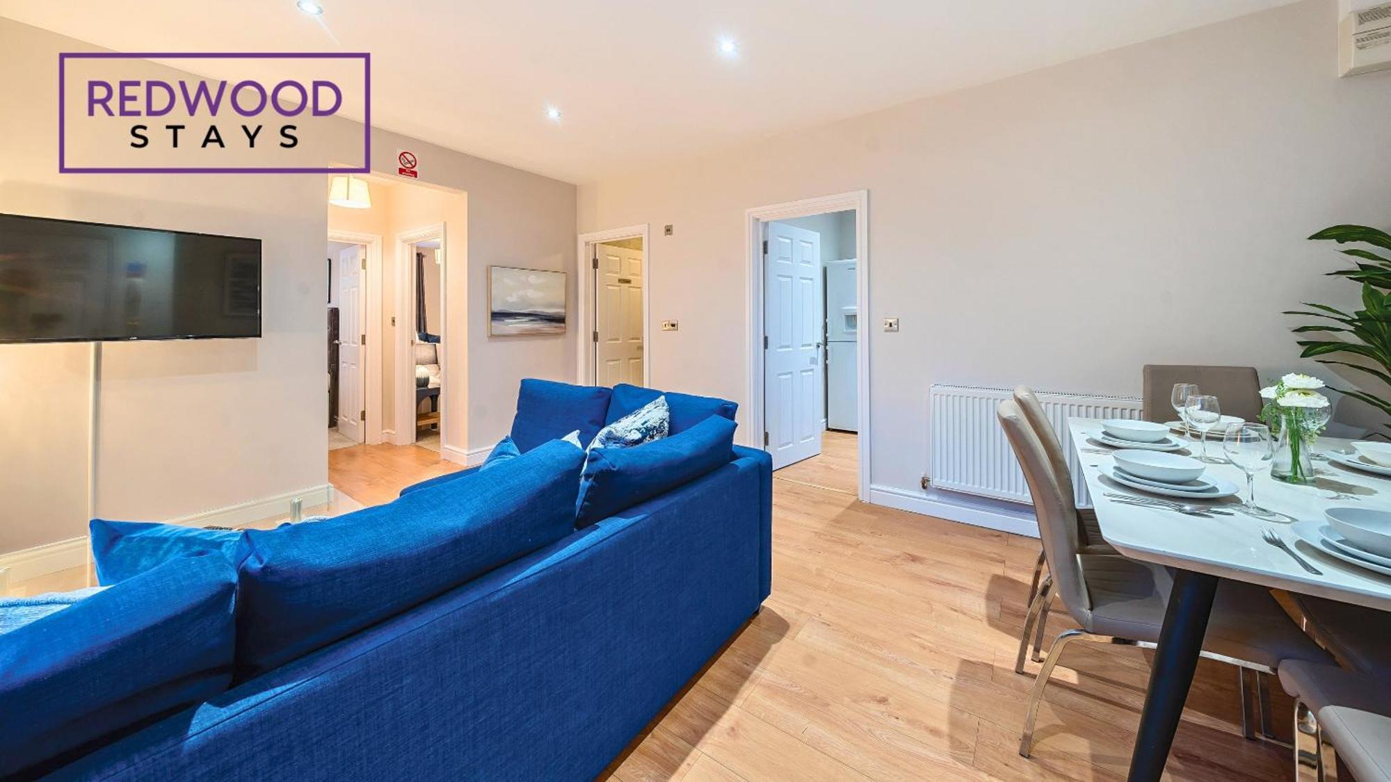 Newly Refurbished Spacious Serviced Apartment For Contractors And Families, Free Wifi & Netflix By Redwood Stays Farnborough  Zewnętrze zdjęcie